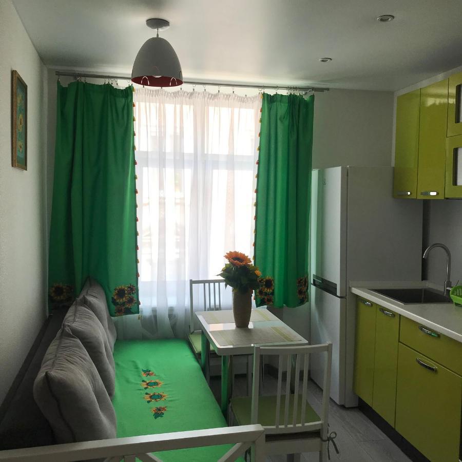 Marylu Home Lviv Kültér fotó